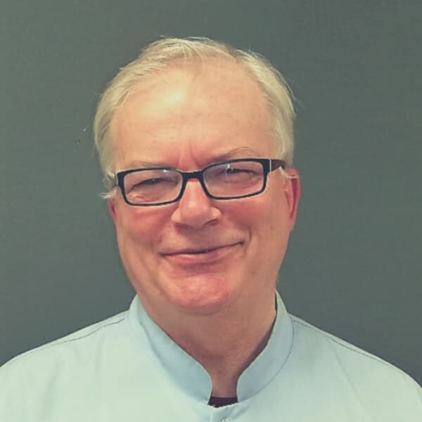 mgr Krzysztof Poradzewski